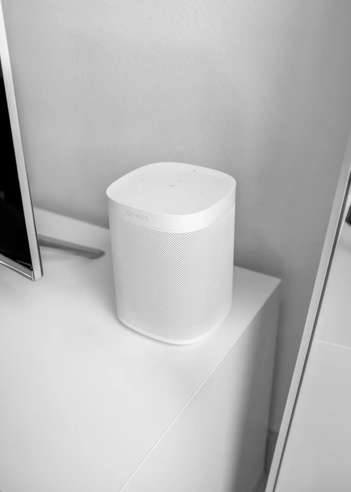 Portable bluetooth speaker